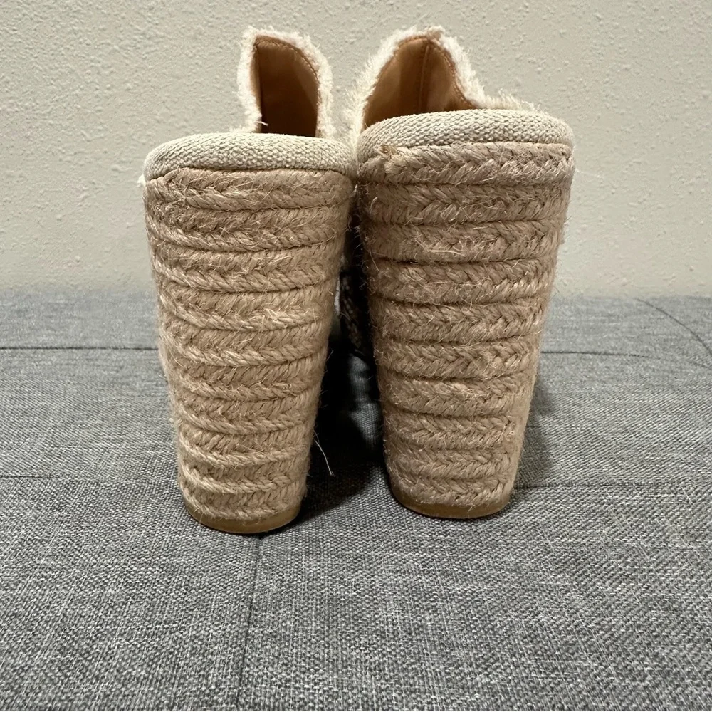 Oasis Society Tan Espadrille Wedge Sandals